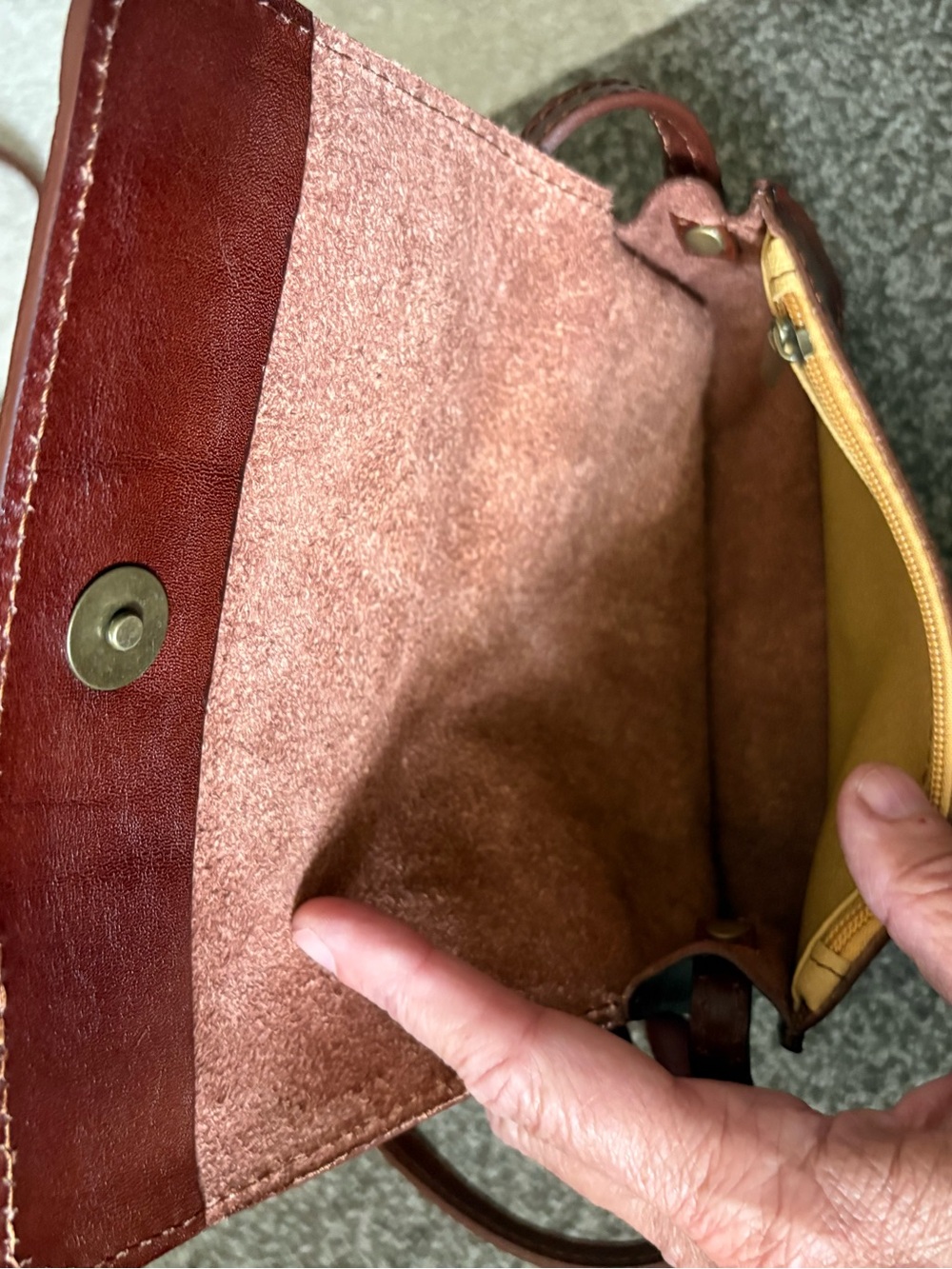 Vera Pelle Brown Italian Leather Crossbody Bag Vintage Y2K Italy Preppy - Picture 7 of 12